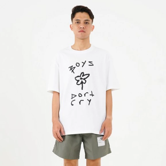 Moutley Oversized T-Shirt Boys Don't Cry